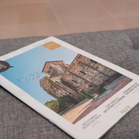 Dans Maison Individuelle, Piscine Appartement La Tour-en-Jarez